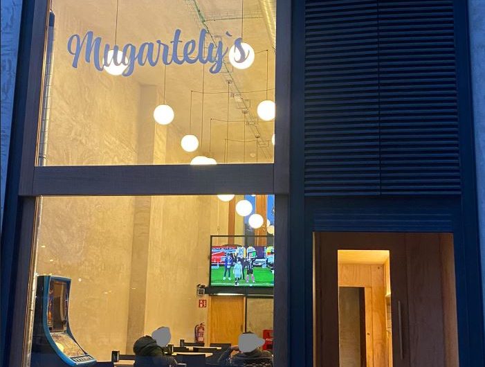 En diciembre abrió oficialmente el bar Mugartely’s